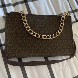 Michael kors ladies wallet belt gold chain